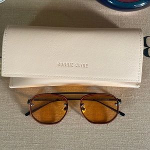 Bonnie Clyde Traction Glasses